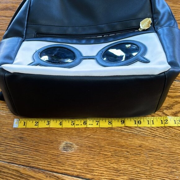 Betsey Johnson sunglasses face backpack black white pink LBREGAN style - Picture 11 of 12